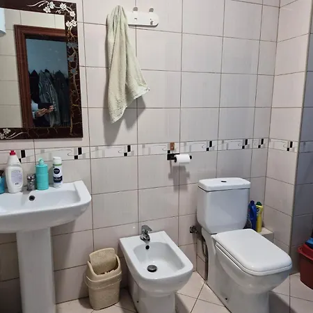 Armi Casa * Tirana